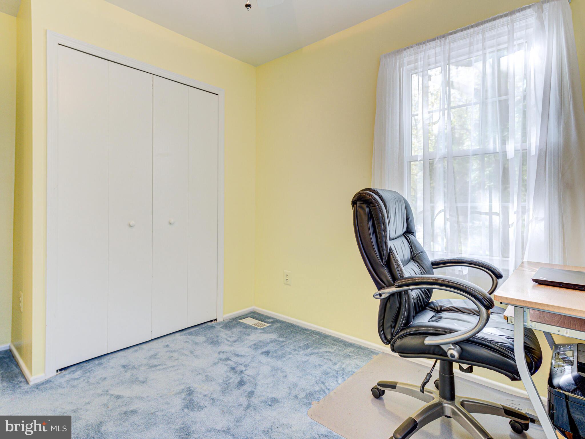 8370 Uxbridge Court Springfield, VA 22151 - Photo 35 of 53 Gallery Image 35
