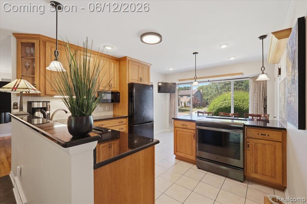 5048 Tree Hill Road Grand Blanc, MI 48439 - Photo 17 of 60
