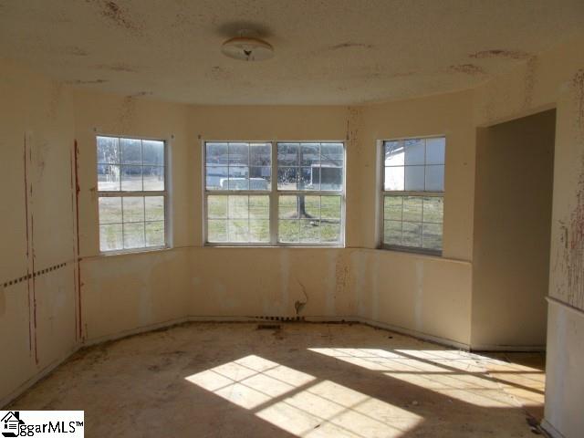 3412 Jug Factory Road Greer, SC 29651 - Photo 7 of 19