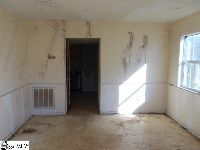 3412 Jug Factory Road Greer, SC 29651 - Photo 8 of 19