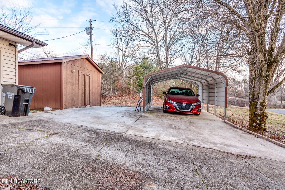 3416 Big Springs Ridge Road Friendsville, TN 37737 - Photo 2 of 24 Gallery Image 2