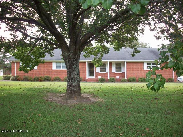 2534 Wire Grass Road Lumberton, NC 28358 - Photo 1 of 20 1 front