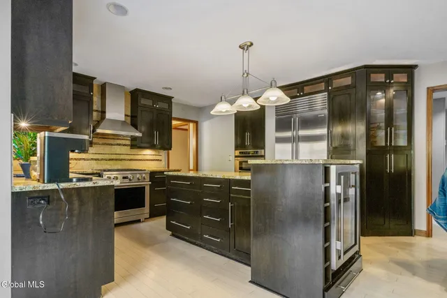 $725,000 | 99 Boyack Road, Clifton Park, NY 12065