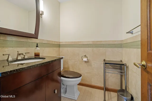 $725,000 | 99 Boyack Road, Clifton Park, NY 12065