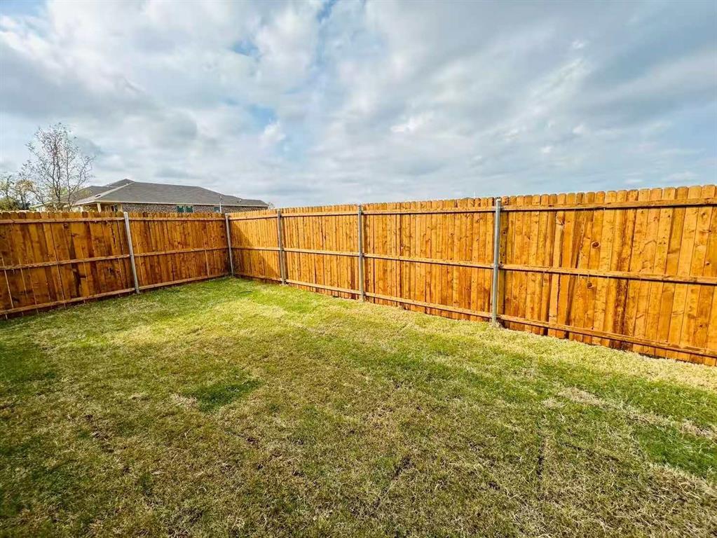 4331 Rendezvous Way Sherman, TX 75090 - Photo 23 of 24
