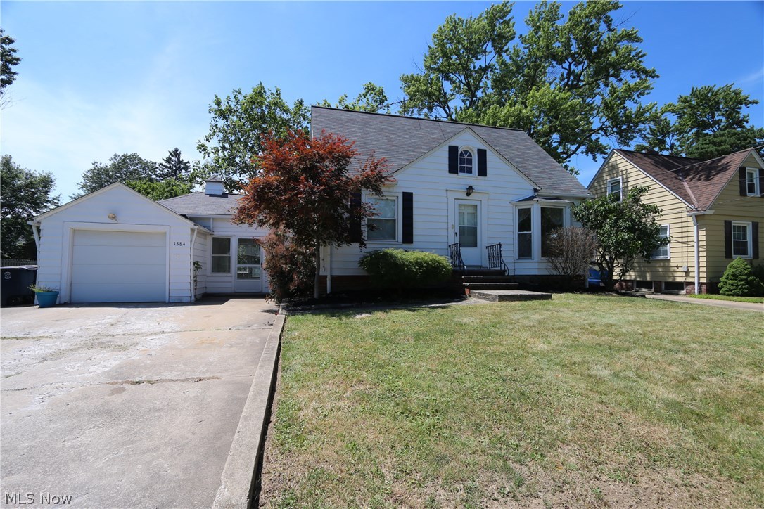 1384 Churchill Road Lyndhurst, OH 44124 - Photo 3 of 29