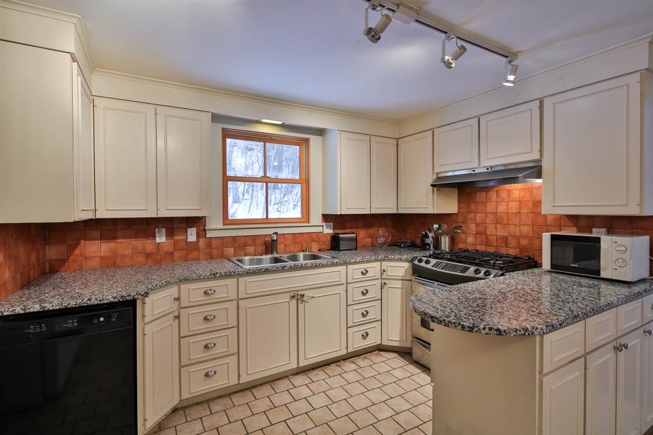 7 Dublin Rd Extension Orford, NH 03777 - Photo 5 of 27 Gallery Image 5
