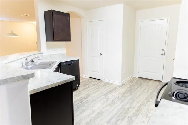 $2,150 | 9906 Chilmark Way, Dallas, TX 75227