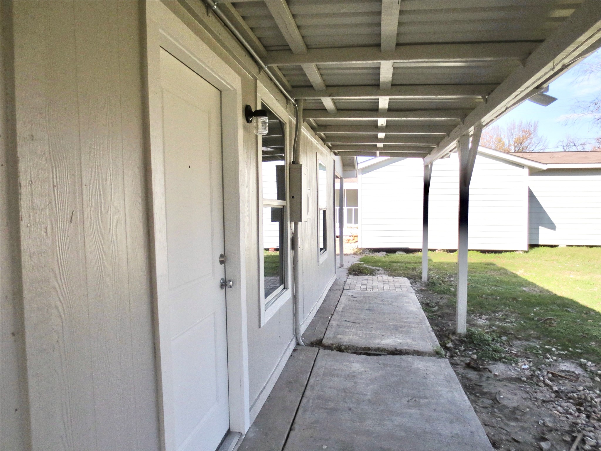 2204 Parker Road, Unit B Houston, TX 77093 - Photo 7 of 9 Gallery Image 7