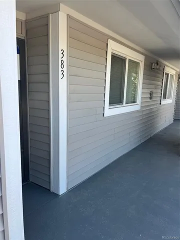 a view of a house entryway