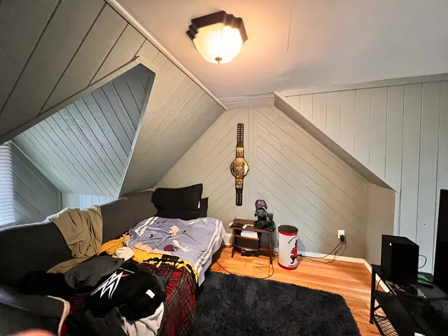 $2,800 | 1N261 Stacy Court, Glen Ellyn, IL 60137