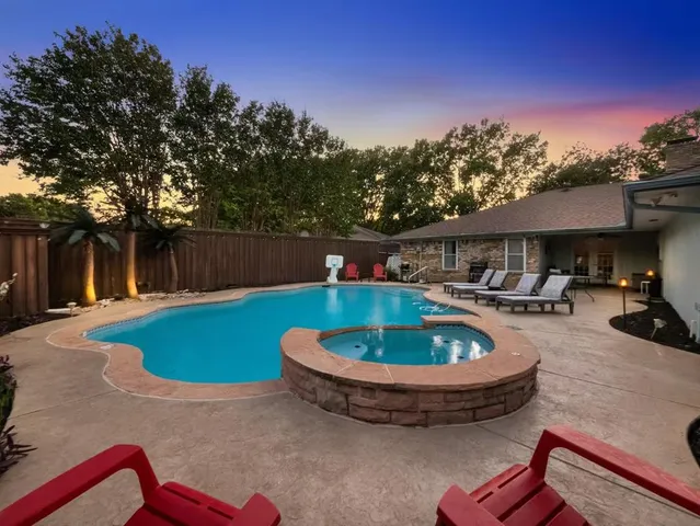 $450,000 | 806 Westminster Drive, Richardson, TX 75081