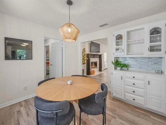 $450,000 | 806 Westminster Drive, Richardson, TX 75081