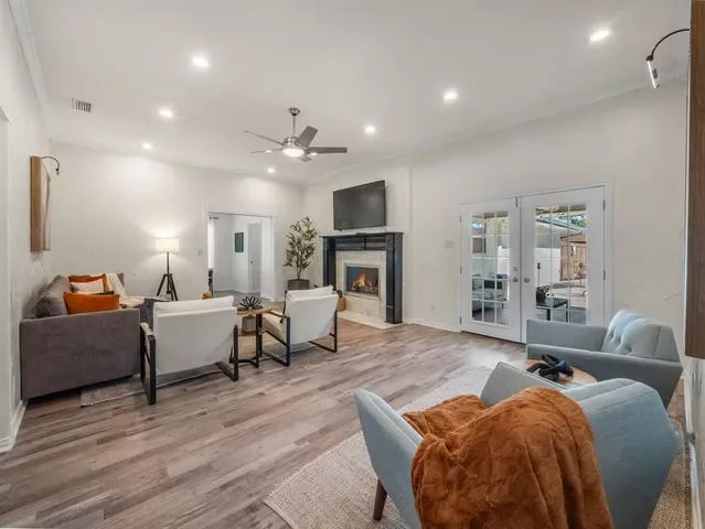 $450,000 | 806 Westminster Drive, Richardson, TX 75081