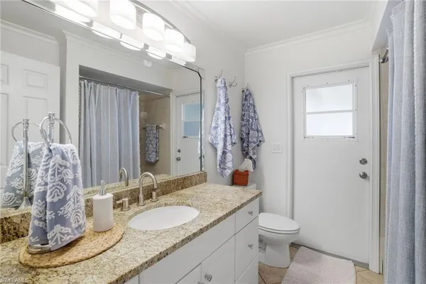 $689,000 | 2644 River Reach Drive, Naples, FL 34104