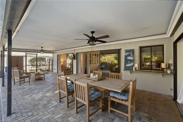 $689,000 | 2644 River Reach Drive, Naples, FL 34104