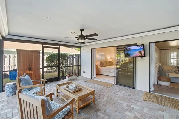$689,000 | 2644 River Reach Drive, Naples, FL 34104