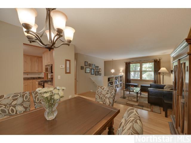 5045 Hooper Lake Road Deephaven, MN 55331 - Photo 4 of 18 Gallery Image 4