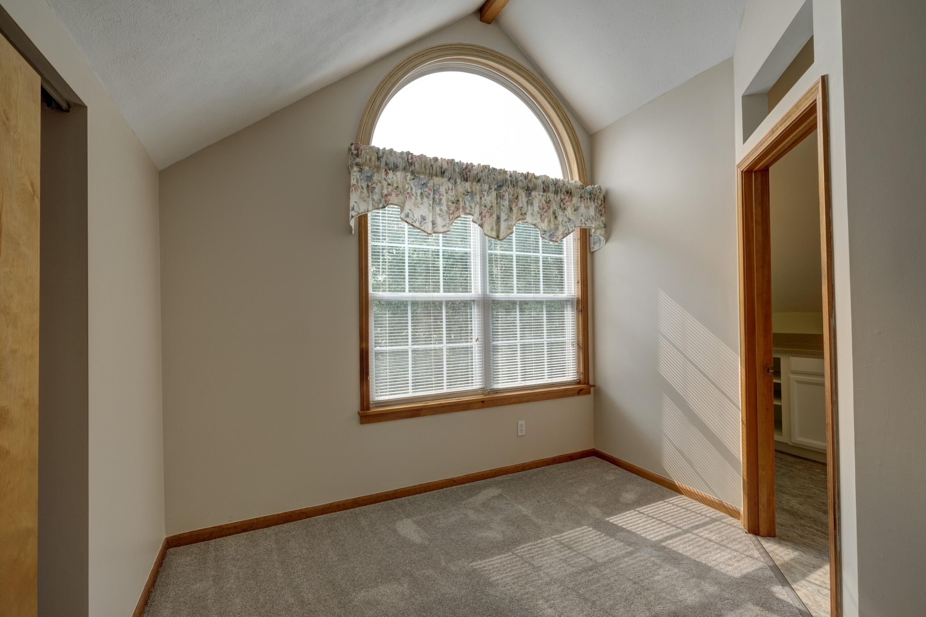 1698 Lusch Road Marion, OH 43302 - Photo 37 of 69 64 Loft