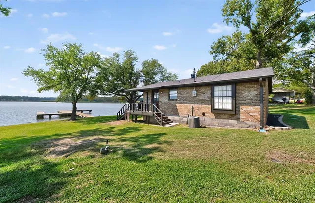 $344,000 | 22216 Lounette Drive, Frankston, TX 75763