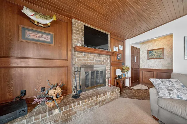 $344,000 | 22216 Lounette Drive, Frankston, TX 75763