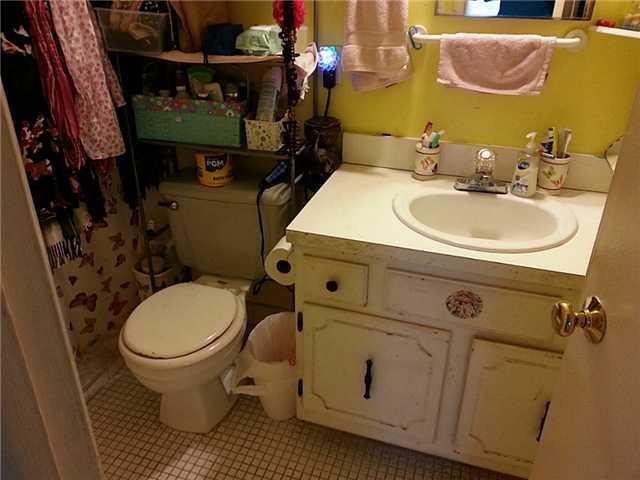 4403 Southeast Village Road Stuart, FL 34997 - Photo 7 of 12 Gallery Image 7