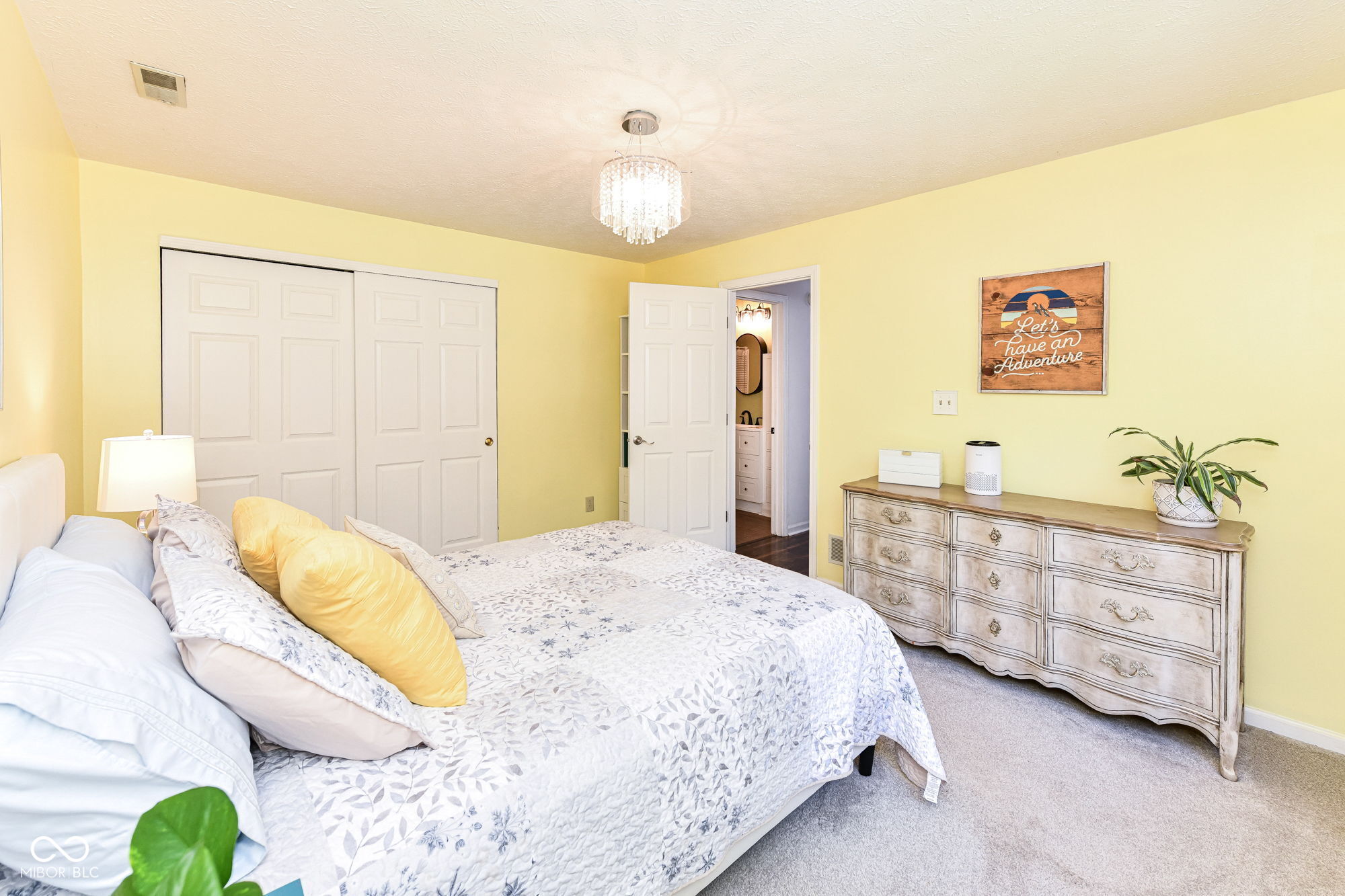 9691 Roxbury Drive Fishers, IN 46038 - Photo 16 of 28