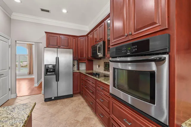 $549,900 | 117 Lakeview Terrace, Lynn Haven, FL 32444