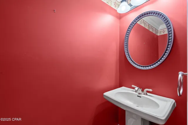 $549,900 | 117 Lakeview Terrace, Lynn Haven, FL 32444