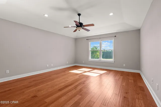 $549,900 | 117 Lakeview Terrace, Lynn Haven, FL 32444