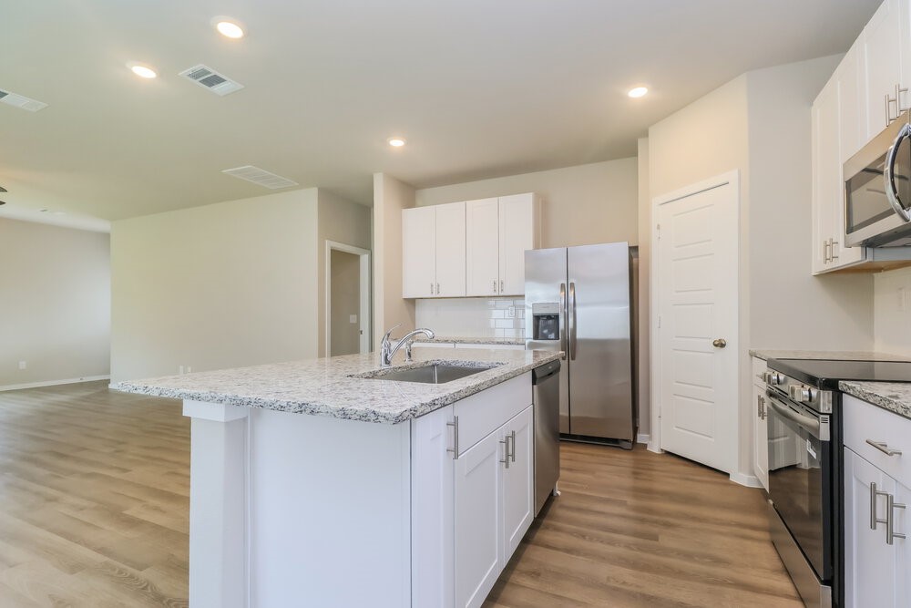 567 Dalloway Street Conroe, TX 77316 - Photo 7 of 17