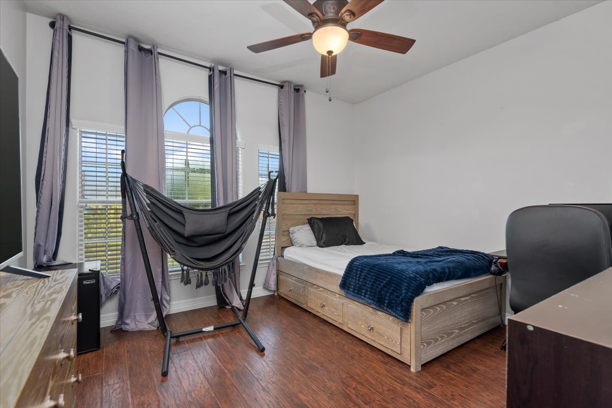 6507 Quiet Pointe Drive Spring, TX 77389 - Photo 21 of 46