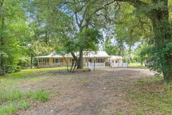 $320,000 | 5688 Highway 90, Marianna, FL 32446