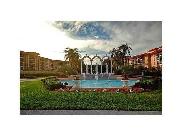 2871 North Ocean Boulevard, Unit V345 Boca Raton, FL 33431 - Photo 4 of 13 Entrance