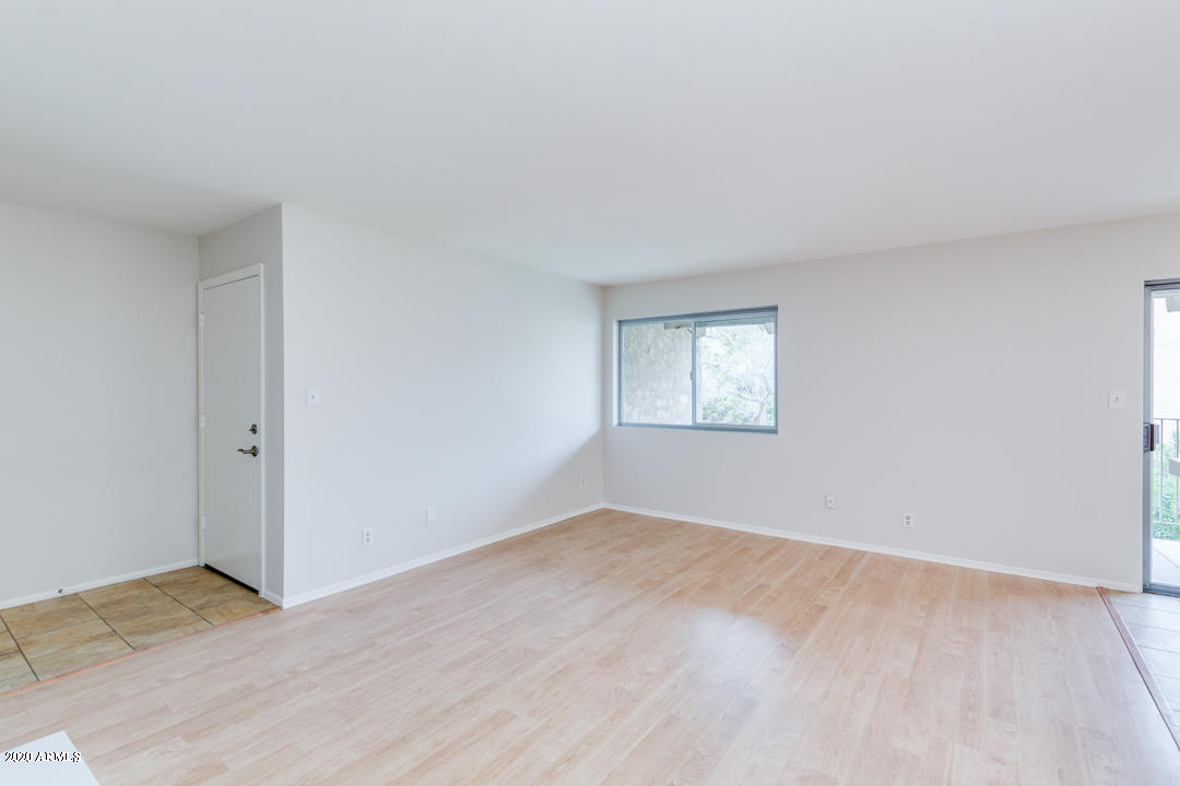 5525 East Thomas Road, Unit K11 Phoenix, AZ 85018 - Photo 16 of 43 04-Thomas