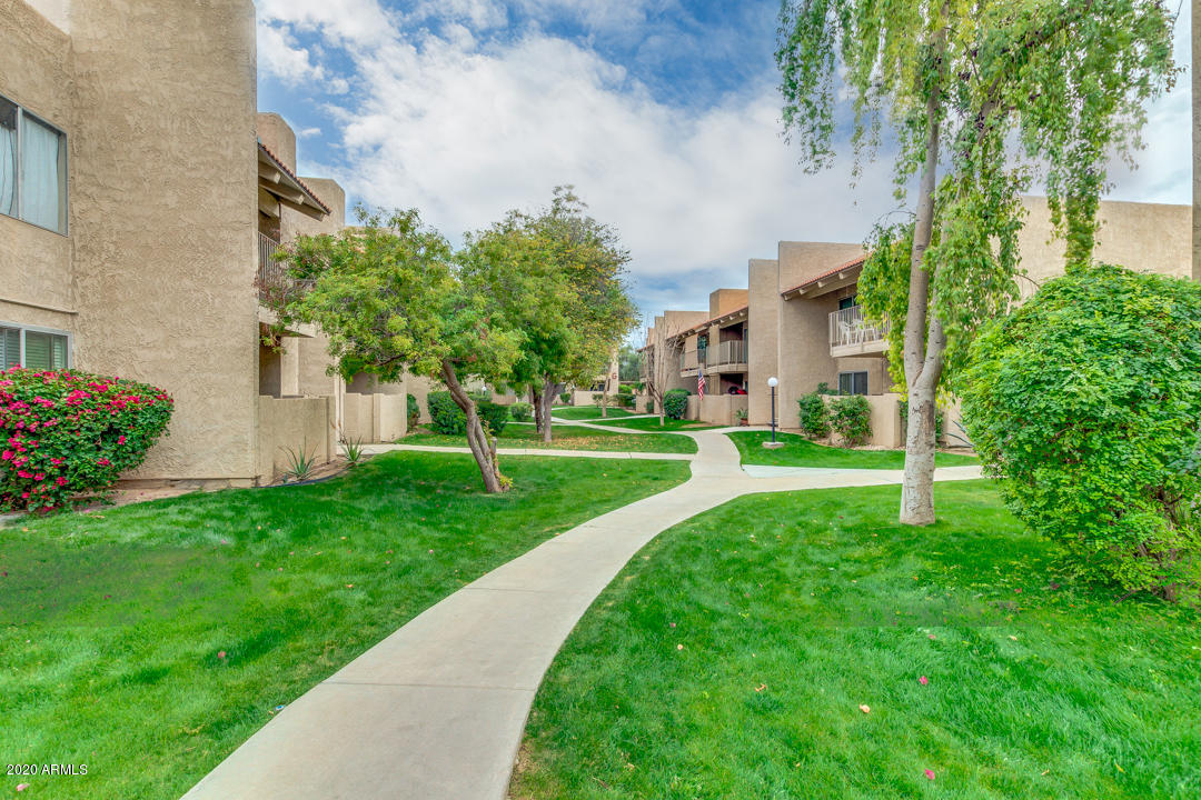 5525 East Thomas Road, Unit K11 Phoenix, AZ 85018 - Photo 42 of 43 26-Thomas
