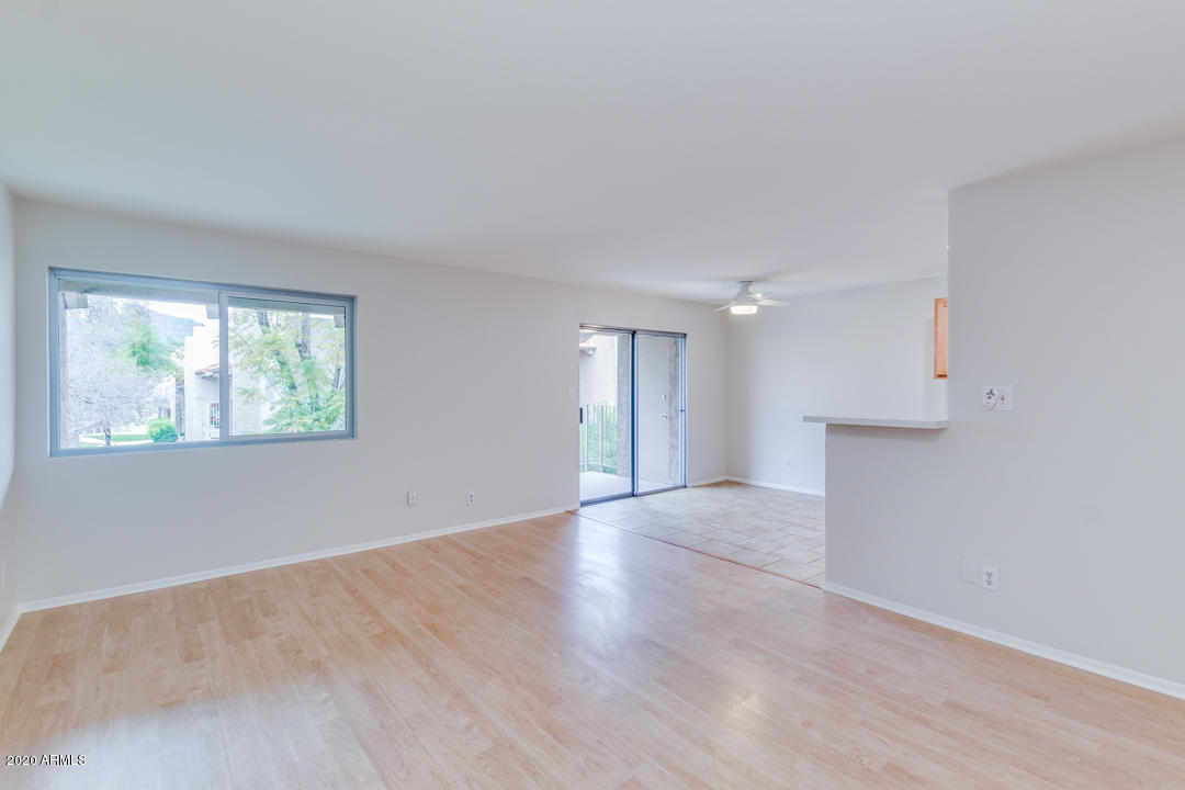 5525 East Thomas Road, Unit K11 Phoenix, AZ 85018 - Photo 6 of 43 05-Thomas