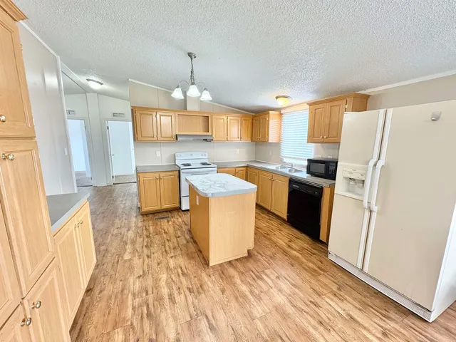 $1,995 | 285 Cr 112 Circle, Burnet, TX 78611