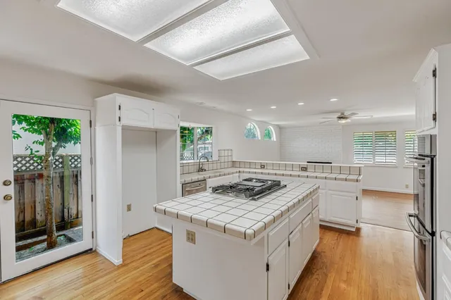 $1,190,000 | 7609 Santa Paula Drive, Gilroy, CA 95020