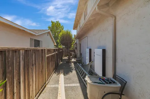 $1,190,000 | 7609 Santa Paula Drive, Gilroy, CA 95020