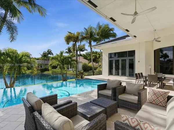 $2,495,000 | 770 Leigh Palm Avenue, Plantation, FL 33324