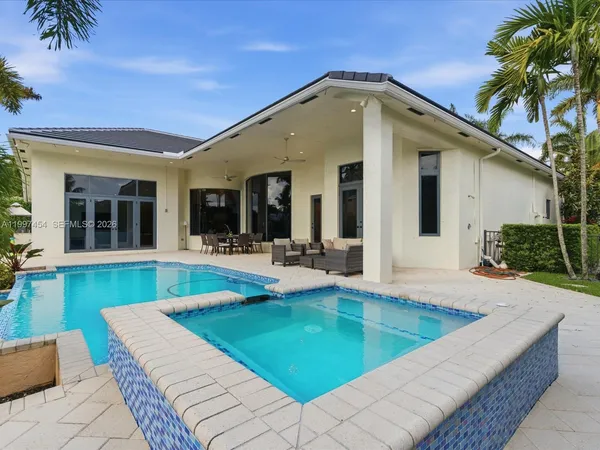 $2,495,000 | 770 Leigh Palm Avenue, Plantation, FL 33324