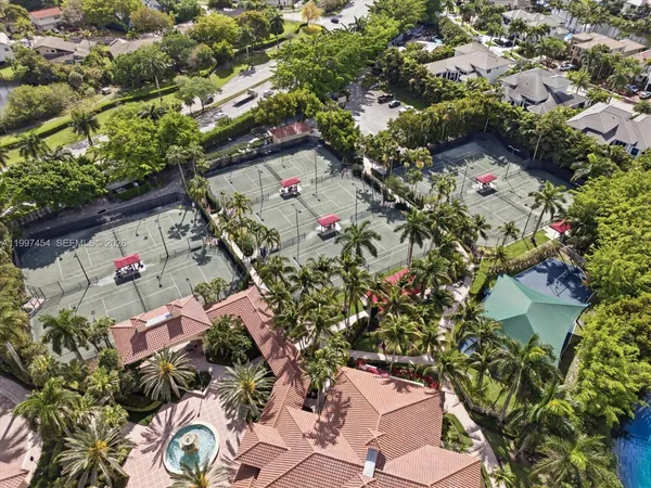 $2,495,000 | 770 Leigh Palm Avenue, Plantation, FL 33324