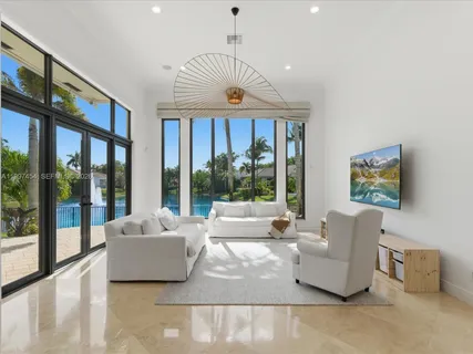 $2,495,000 | 770 Leigh Palm Avenue, Plantation, FL 33324