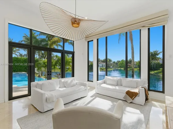 $2,495,000 | 770 Leigh Palm Avenue, Plantation, FL 33324