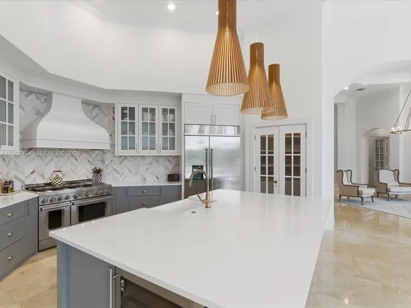 $2,495,000 | 770 Leigh Palm Avenue, Plantation, FL 33324