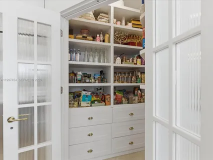 $2,495,000 | 770 Leigh Palm Avenue, Plantation, FL 33324