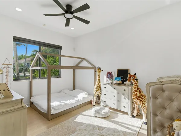 $2,495,000 | 770 Leigh Palm Avenue, Plantation, FL 33324