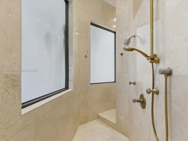 $2,495,000 | 770 Leigh Palm Avenue, Plantation, FL 33324