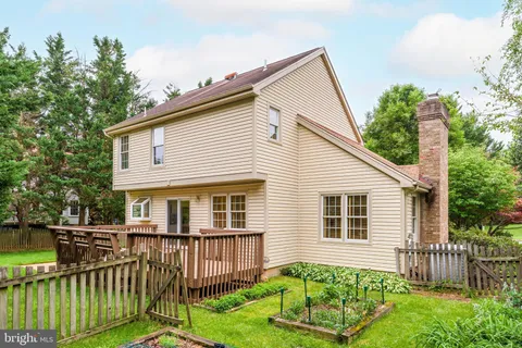 $825,000 | 13203 Stone Heather Drive, Herndon, VA 20171
